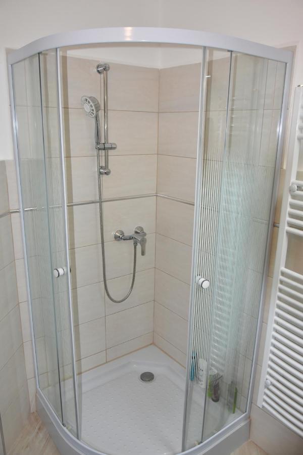 Csevi Apartmanhaz Mezőkövesd Dış mekan fotoğraf
