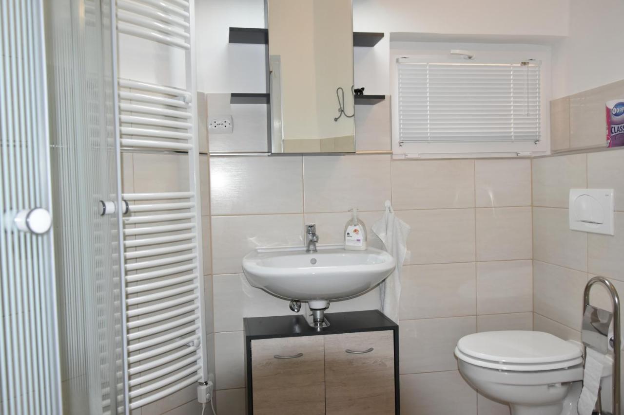 Csevi Apartmanhaz Mezőkövesd Dış mekan fotoğraf
